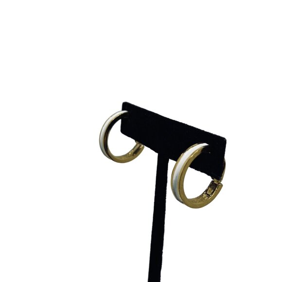 Crown Trifari Gold Tone And White Enamel Hoop Clip On Earrings Signed (5231) - Picture 3 of 5